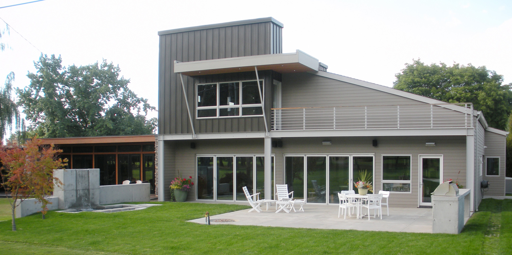 South Hill Contemporary » Land Expressions